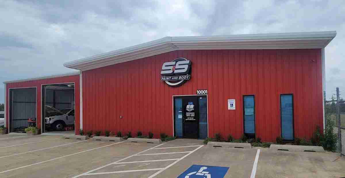 S&S Paint and Body, Oklahoma City, Oklahoma