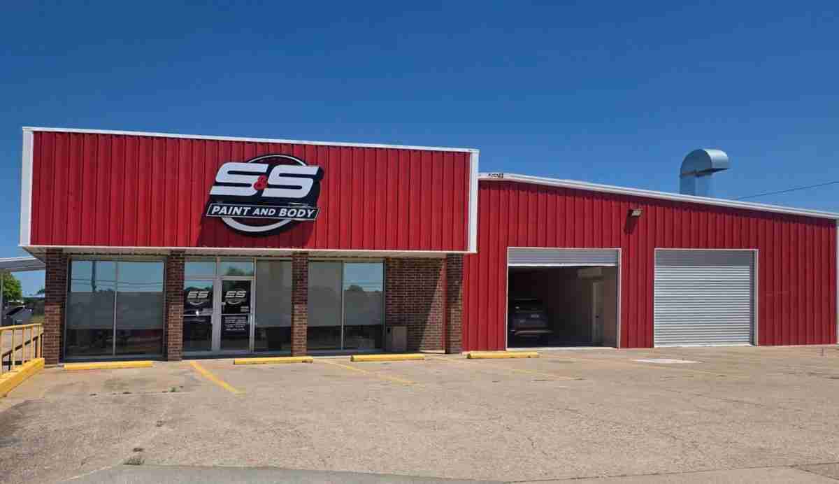 S&S Paint and Body - Ardmore, Oklahoma